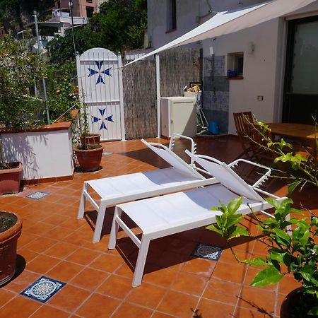 Donna Rosalia Apartment Amalfi Bagian luar foto